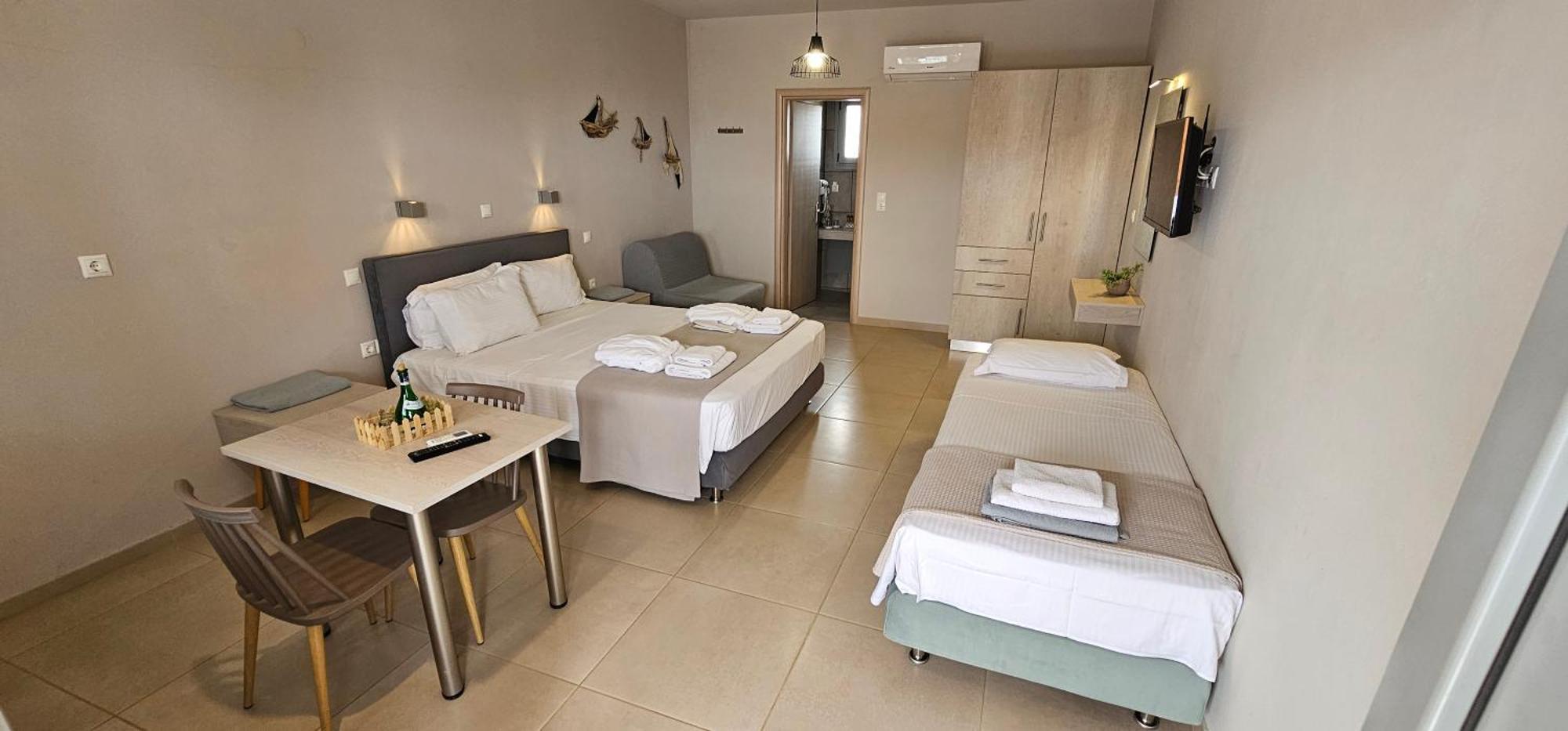 Asteri Apartments Und Studios Makry Gialos  Exterior photo